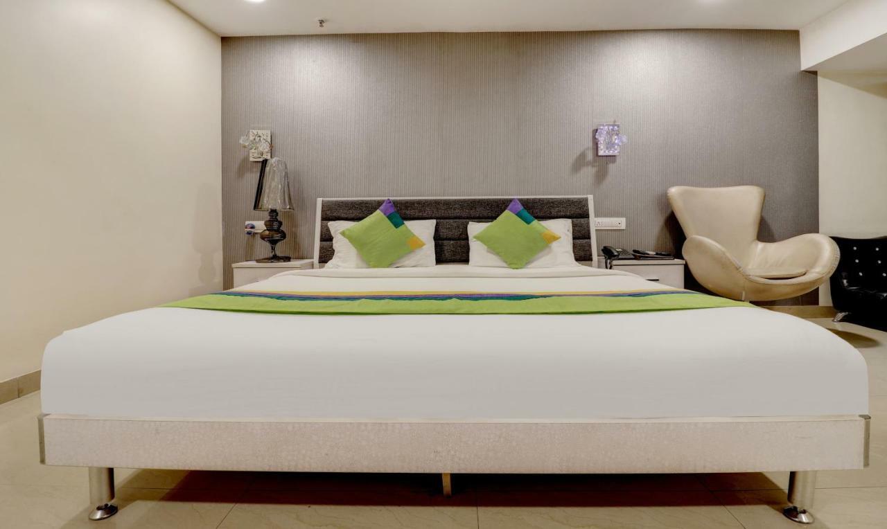 Treebo Trend Orient Grand Hotel Nágpur Kültér fotó